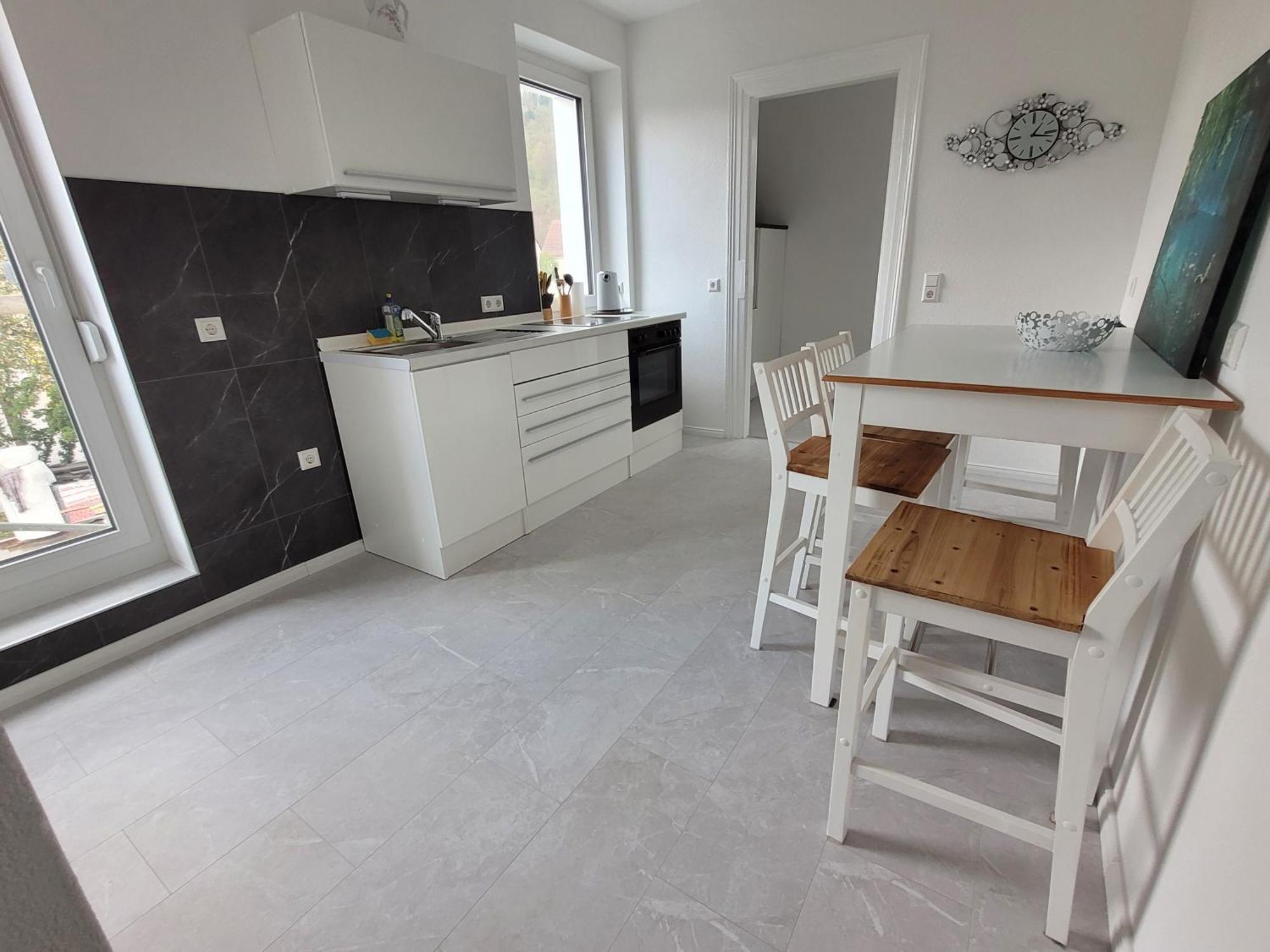 Schoene 3,5 Zimmer Handwerkerwohnung Free Parking Gute Lage Albstadt Buitenkant foto